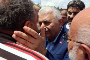 Binali Yıldırım'dan adaşına: Sen Binali, ben Binali; etti iki bin Ali
