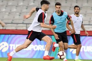 A Milliler, Konya'daki ilk &ccedil;alışmasını yaptı