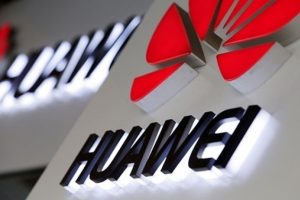 Facebook'tan Huawei'ye yaptırım kararı
