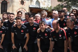 A Milli Takım, Mevlana M&uuml;zesi'ni ziyaret etti