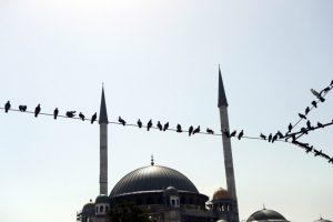 İstanbul'un yeni incisi Taksim'e g&uuml;zellik katıyor