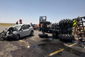 Bayram ziyareti d&ouml;n&uuml;ş&uuml;nde feci kaza can aldı!