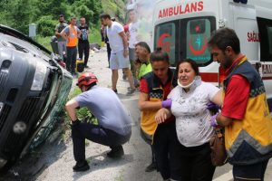 Bolu'da can pazarı! &Ouml;l&uuml; ve yaralılar var