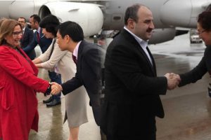 Bakanlar Pekcan ve Varank Japonya'da