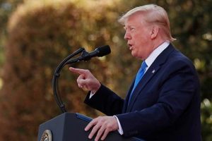 Trump Twitter'dan a&ccedil;ıkladı: Durduruldu