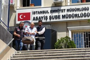 Eşine sokak ortasında kurşun yağdıran şahıs tutuklandı!