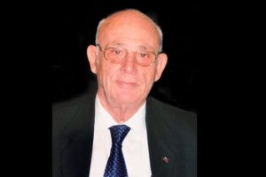 Duayen turizmci Nişlioğlu hayatını kaybetti