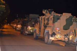 Gece sınıra askeri sevkiyat