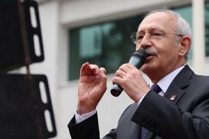 "İstanbul'a ihanet ettiklerini a&ccedil;ık&ccedil;a s&ouml;yleyenler İstanbul'a ne verebilirler?"