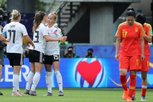 Kadınlar D&uuml;nya Kupası ikinci g&uuml;n&uuml;nde kazanan Avrupa ekipleri oldu