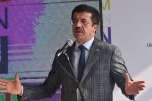 Nihat Zeybekci'den 'kiralık u&ccedil;ak' a&ccedil;ıklaması