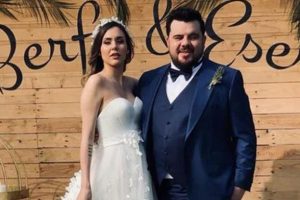 Bursalı &uuml;nl&uuml; oyuncu d&uuml;nyaevine girdi