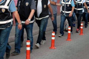 Yeni eğitim yapılanmasına operasyon! &Ccedil;ok sayıda g&ouml;zaltı kararı