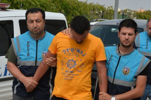 Arkadaşını &ouml;ld&uuml;ren 17 yaşındaki zanlı tutuklandı