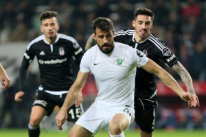 Akhisarspor'da Caner Osmanpaşa ile yollar ayrıldı