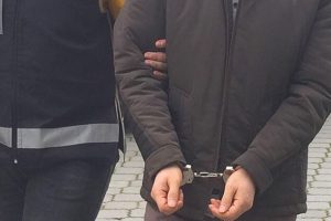 FET&Ouml; iddiasıyla aranan ş&uuml;pheli yakalandı