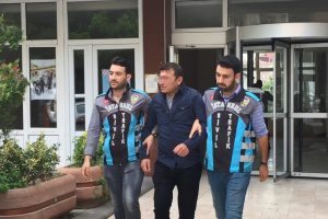 Drift yapan s&uuml;r&uuml;c&uuml;ye 6 bin 12 lira ceza!