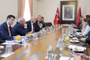 CHP'li &Ouml;zko&ccedil;: Yeni askerlik kanununda 45'inci maddeye şerh koyduk