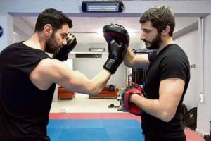 Keremcem kampa girdi