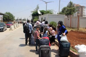 20 bin Suriyeliden 2 bini T&uuml;rkiye'ye d&ouml;nd&uuml;