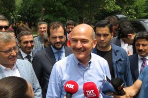 Bakan Soylu'dan, Karamollaoğlu'nun pasaport iddiasına yanıt