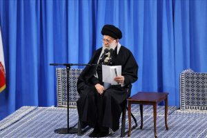 İran'da Hamaney'in yerine ge&ccedil;ecek kişilerin listesi hazır