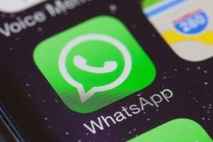WhatsApp kuralları ihlal eden kullanıcılarına dava a&ccedil;acak