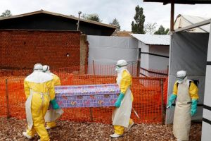 D&uuml;nya Sağlık &Ouml;rg&uuml;t&uuml;'nden 'Ebola' &ccedil;ağrısı