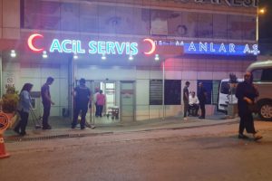 D&uuml;n&uuml;rlerin kavgası can aldı