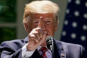 Donald Trump, &Ccedil;in'e yeni g&uuml;mr&uuml;k vergileri tarihini a&ccedil;ık bıraktı