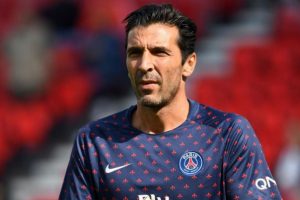 Gianluigi Buffon'un menajerinden transfer a&ccedil;ıklaması!