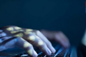 Microsoft'tan Linux ile ilgili &ouml;nemli adım