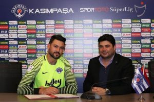Kasımpaşa'da sportif direkt&ouml;rl&uuml;ğe Emre Zengilli getirildi
