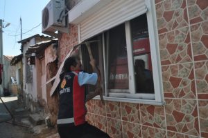 Psikolojik sorunları olan kişi kendini ateşe verdi!