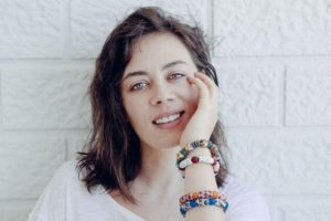 Demet Evgar'dan yeni imaj