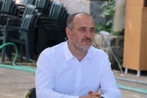 AK Partili Soyer: CHP'li y&ouml;netim borca karşılık t&uuml;rbeli araziyi sattı