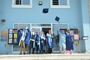 &Ouml;zel &ouml;ğrencilere &ouml;zel diploma