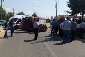 Aldığı karnesi ile evine d&ouml;nen liseli gen&ccedil; &ouml;l&uuml;mden d&ouml;nd&uuml;