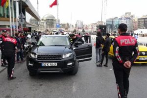 İstanbul'da helikopter destekli 'Kurt Kapanı 2019-9' uygulaması