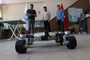 'Mars Rover'dan esinlenip 'T&uuml;rk Rover'ı yaptılar