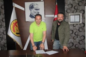 Eskişehirspor Fuat &Ccedil;apa ile yola devam dedi