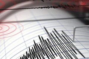 Endonezya'da 6,4 b&uuml;y&uuml;kl&uuml;ğ&uuml;nde deprem