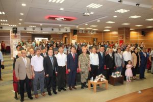 Bursa'da muharip gazilere madalya ve berat verildi