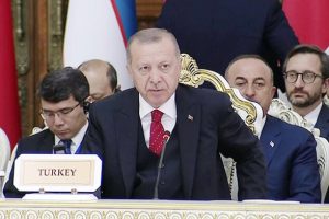 Cumhurbaşkanı Erdoğan: 4 milyon Suriyeliyi &uuml;lkemizde misafir ediyoruz