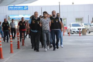 Cinayet ş&uuml;phelisi 5 şahıs tutuklandı