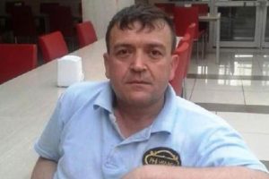 Babalar G&uuml;n&uuml;'nde intihar etti!