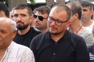 Sel felaketinde &ouml;len Elif, g&ouml;zyaşlarıyla uğurlandı
