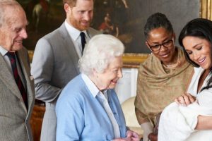 Prens Philip'den torununa Meghan Markle uyarısı