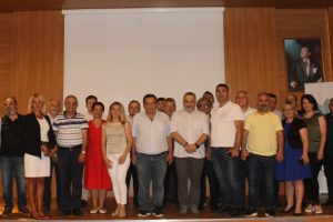 Bursa NOSAB'da Tolga Y&uuml;cel konferansı d&uuml;zenlendi
