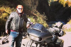 Motosiklet kazasında yaralanan iş insanı Cem Kınay'ın sağlık durumu iyi